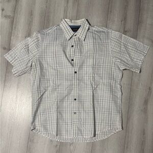 Men's White plaid Short Sleeve Shirt